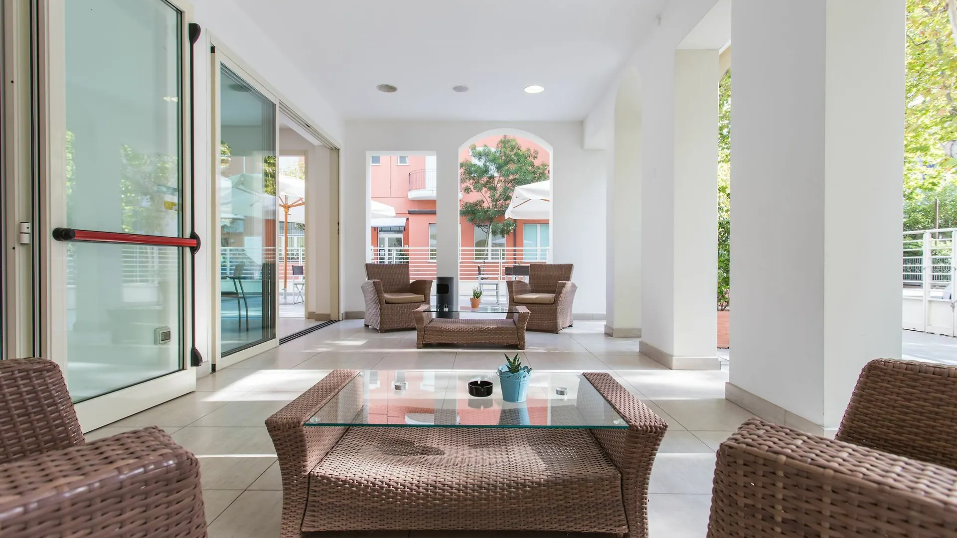 *** Aparthotel Wally Residence Rimini Italy